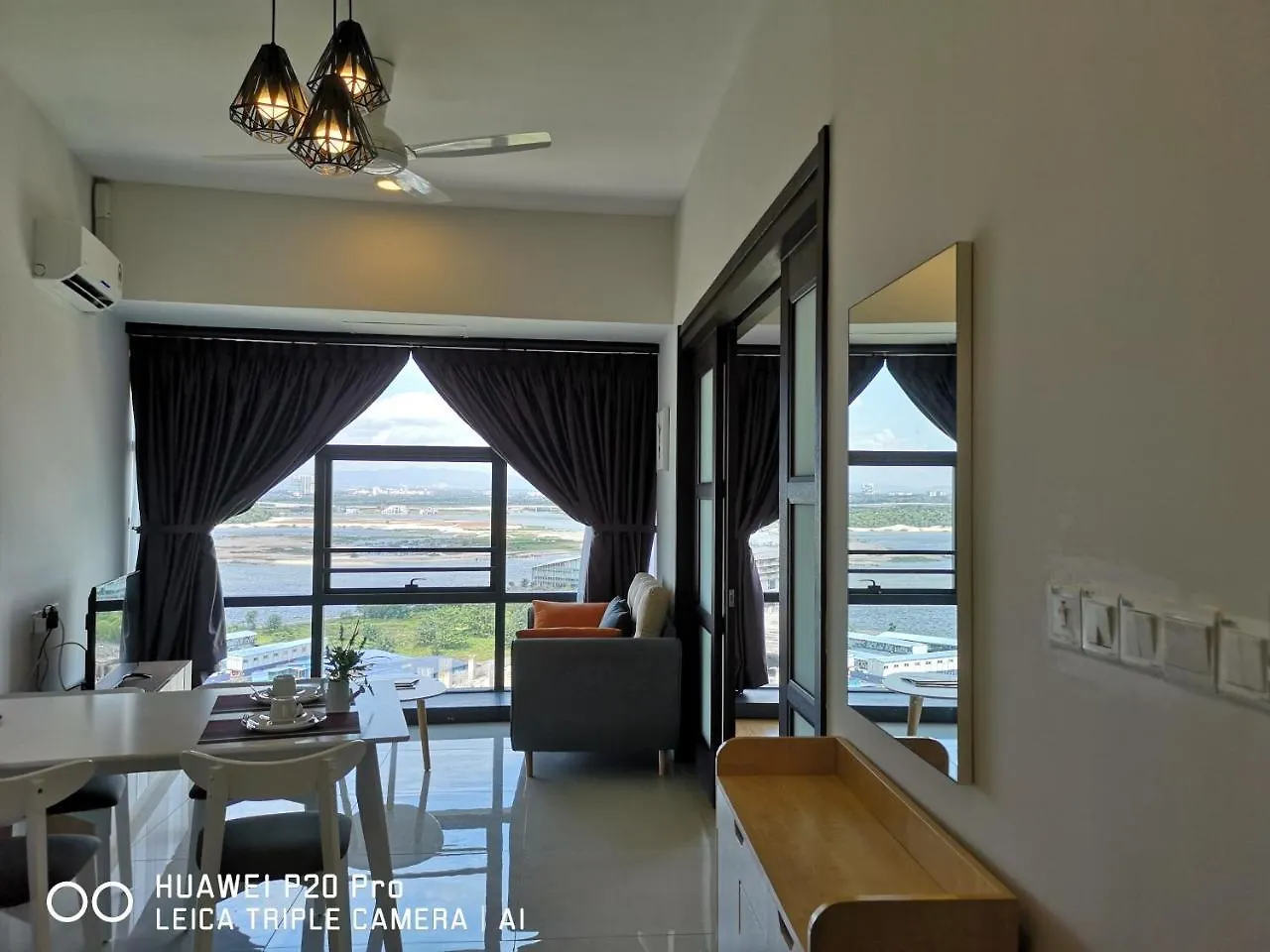 Wastone Suites@Country Garden Danga Bay Hotel apartamentowy